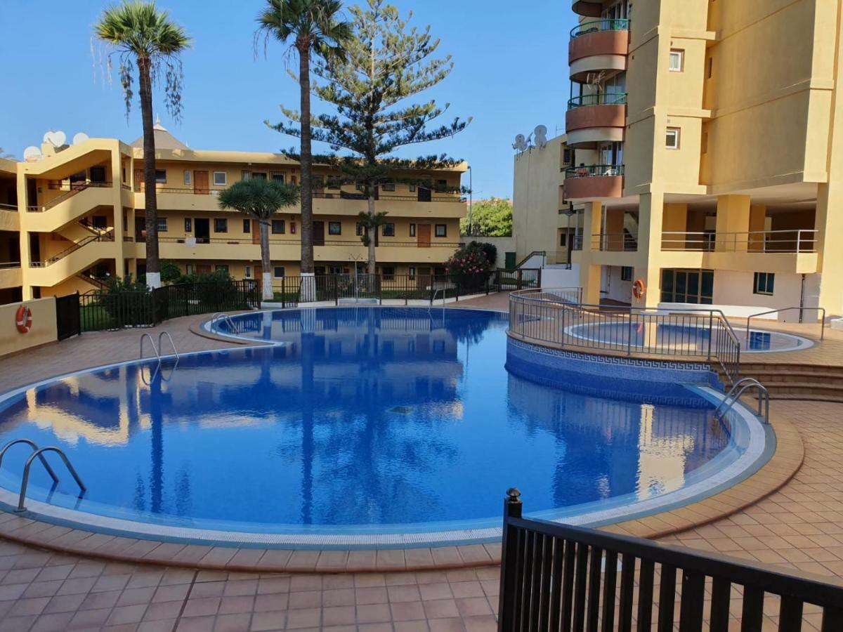 Apartamento Torres Del Sol Arona  Ngoại thất bức ảnh
